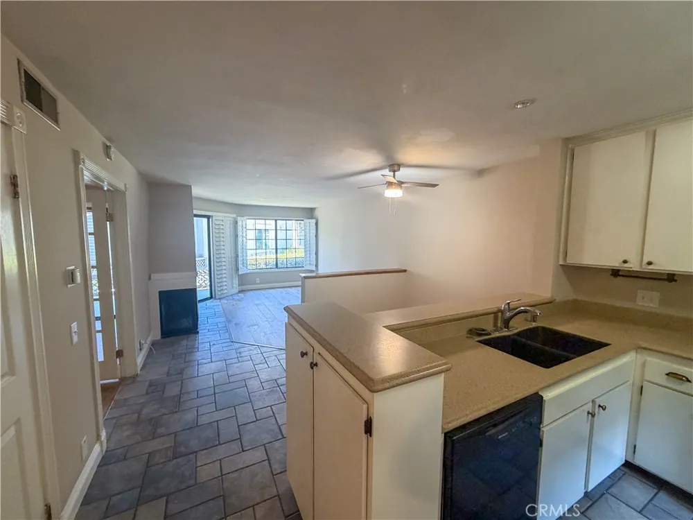 700 E Lake #67 Orange, CA 92866