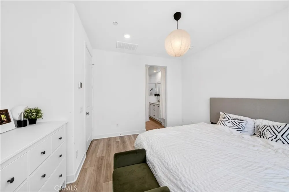 1649 W Lincoln Avenue #103 Anaheim, CA 92801