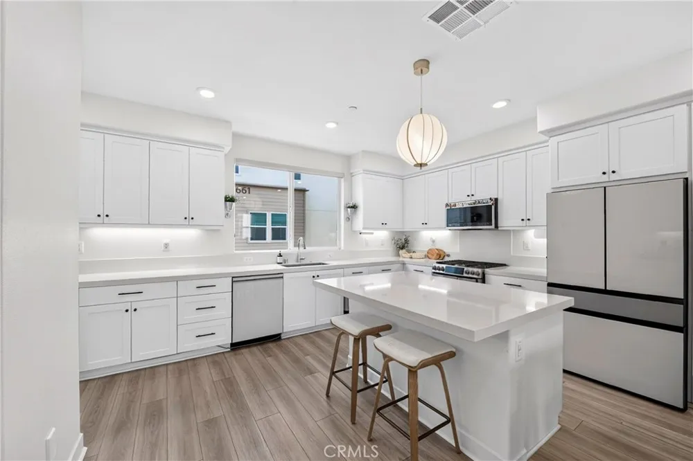 1649 W Lincoln Avenue #103 Anaheim, CA 92801