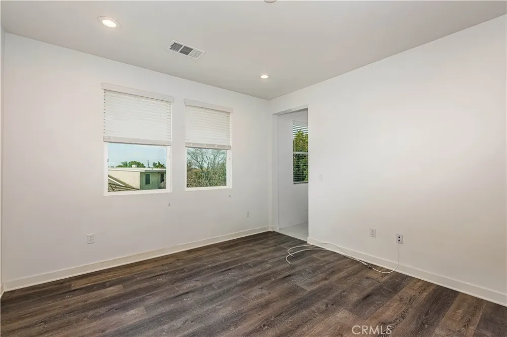 5304 Harvard Cypress, CA 90630