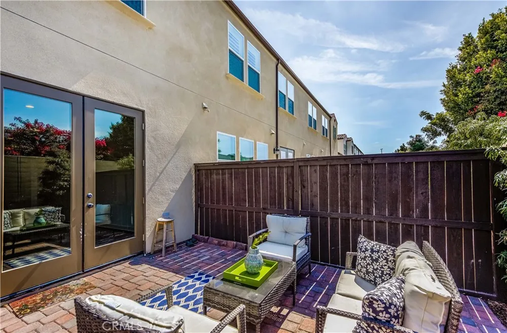 5304 Harvard Cypress, CA 90630