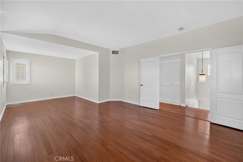 13694 Eastbridge Westminster, CA 92683