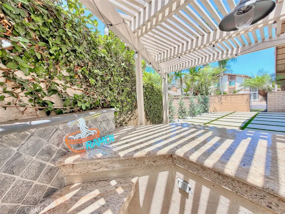 2134 Pami Circle Orange, CA 92867