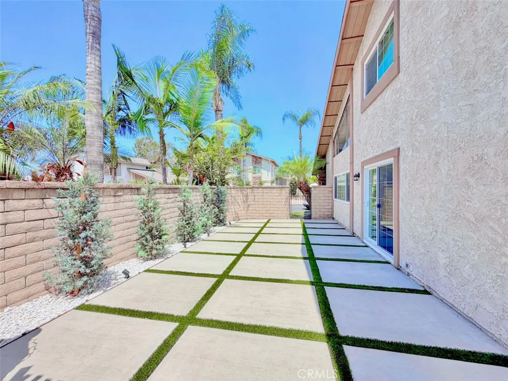2134 Pami Circle Orange, CA 92867