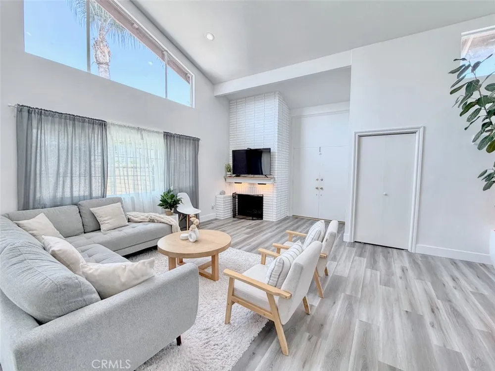 2134 Pami Circle Orange, CA 92867