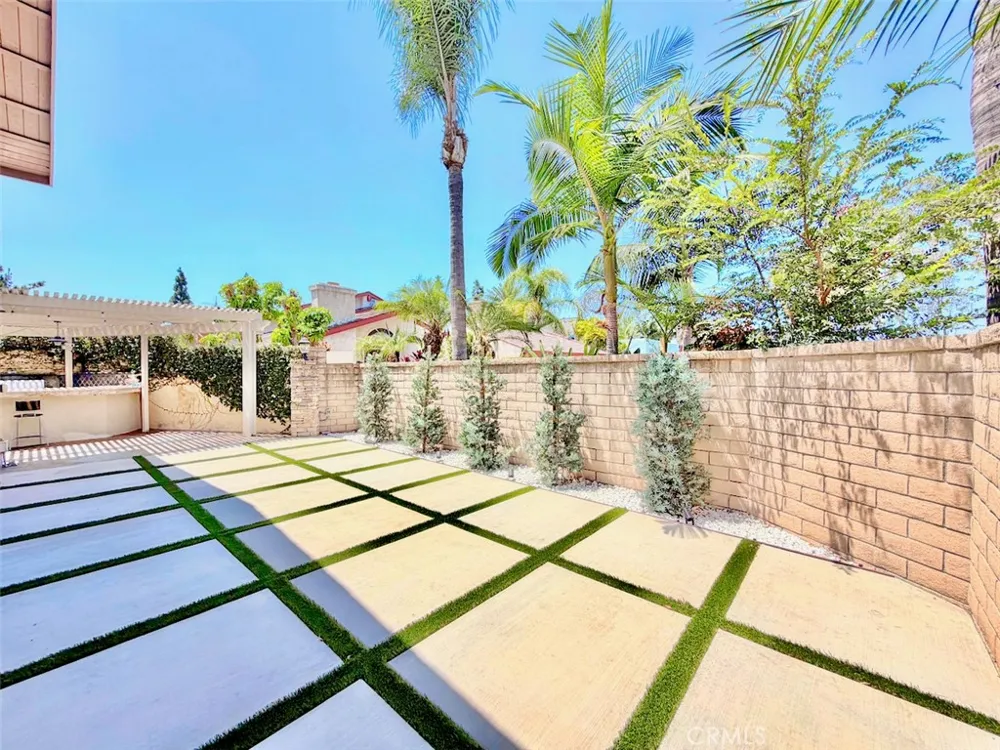 2134 Pami Circle Orange, CA 92867