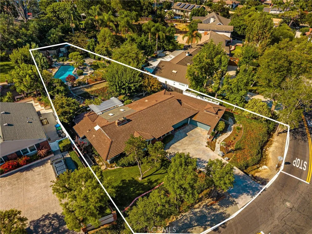 19142 Barrett Lane North Tustin, CA 92705