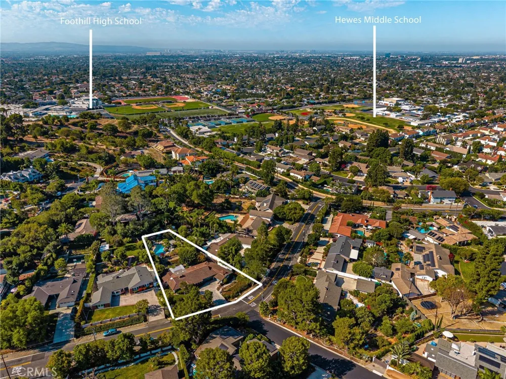 19142 Barrett Lane North Tustin, CA 92705