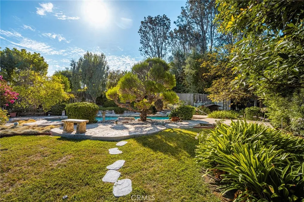 19142 Barrett Lane North Tustin, CA 92705