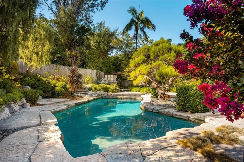 19142 Barrett Lane North Tustin, CA 92705