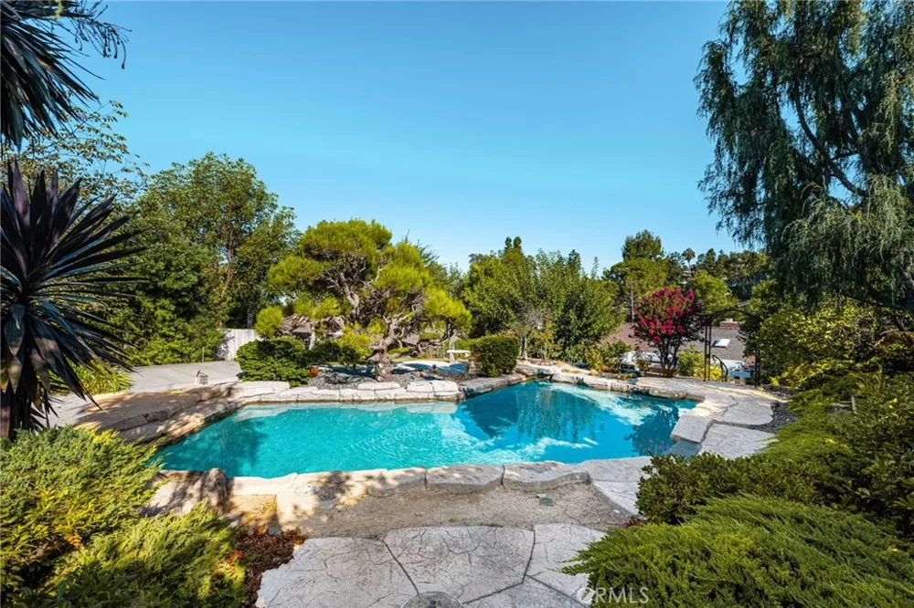 19142 Barrett Lane North Tustin, CA 92705