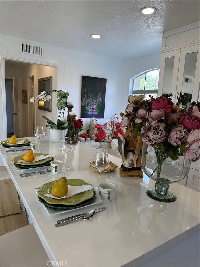 8514 E Baker Hill Road #B Orange, CA 92869