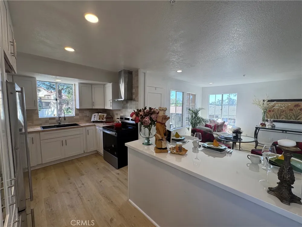 8514 E Baker Hill Road #B Orange, CA 92869