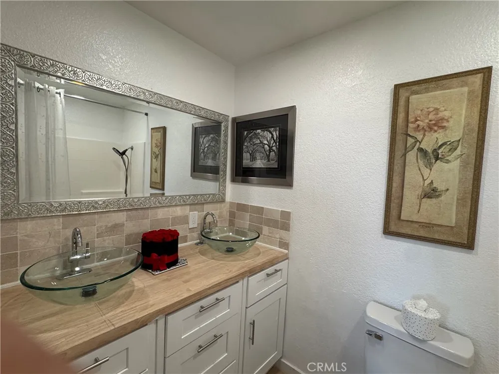 8514 E Baker Hill Road #B Orange, CA 92869