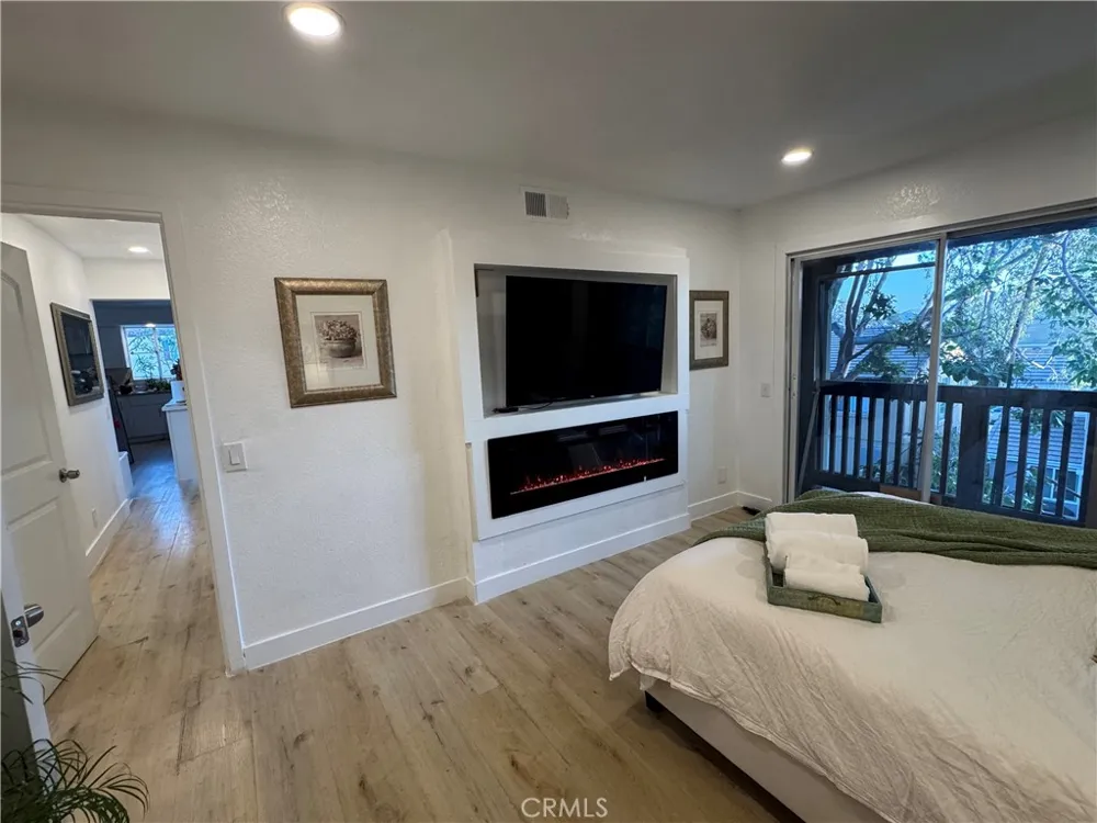 8514 E Baker Hill Road #B Orange, CA 92869
