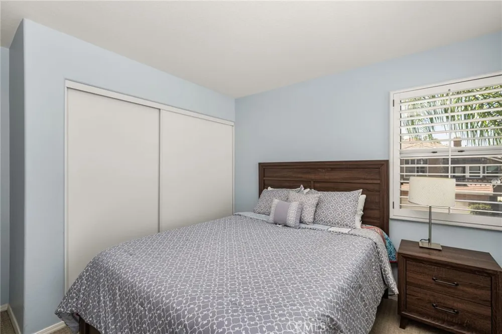 935 S Flintridge Anaheim, CA 92808