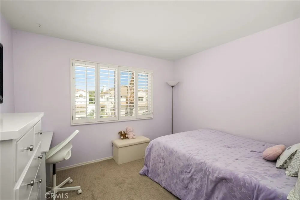 935 S Flintridge Anaheim, CA 92808