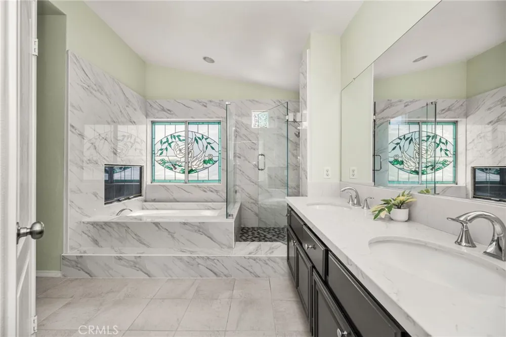 935 S Flintridge Anaheim, CA 92808