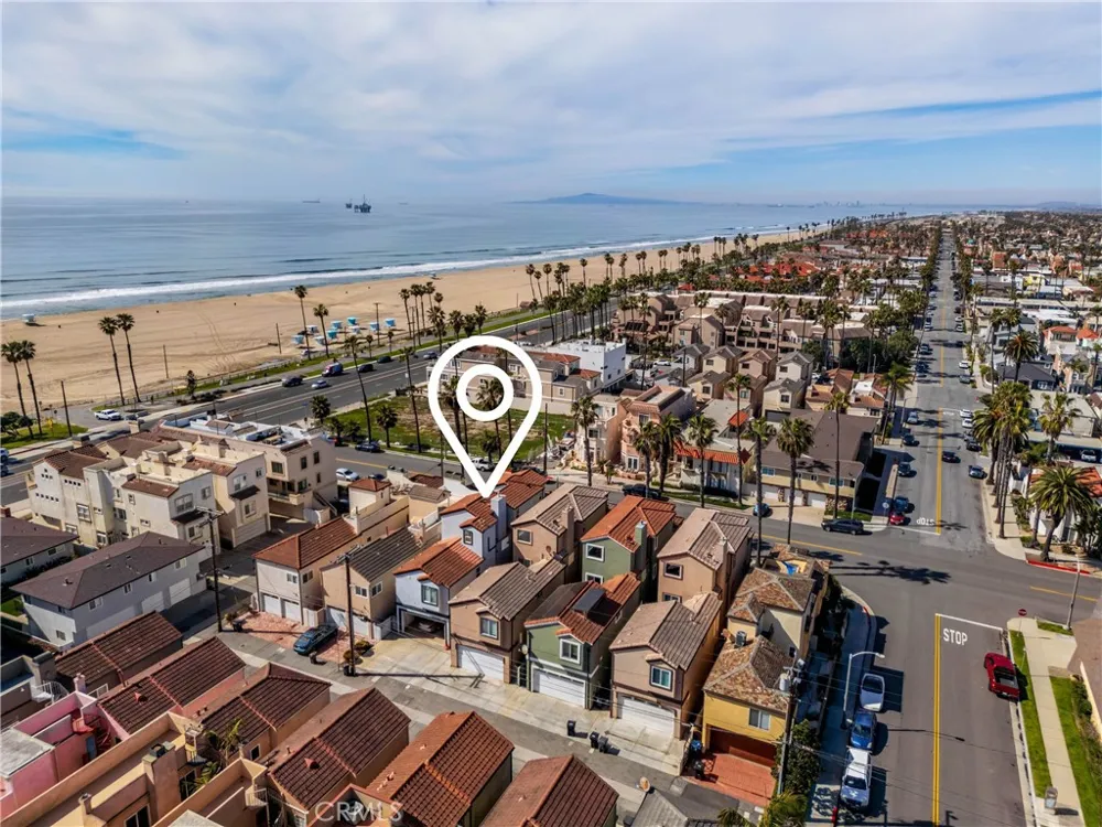 116 11th Huntington Beach, CA 92648