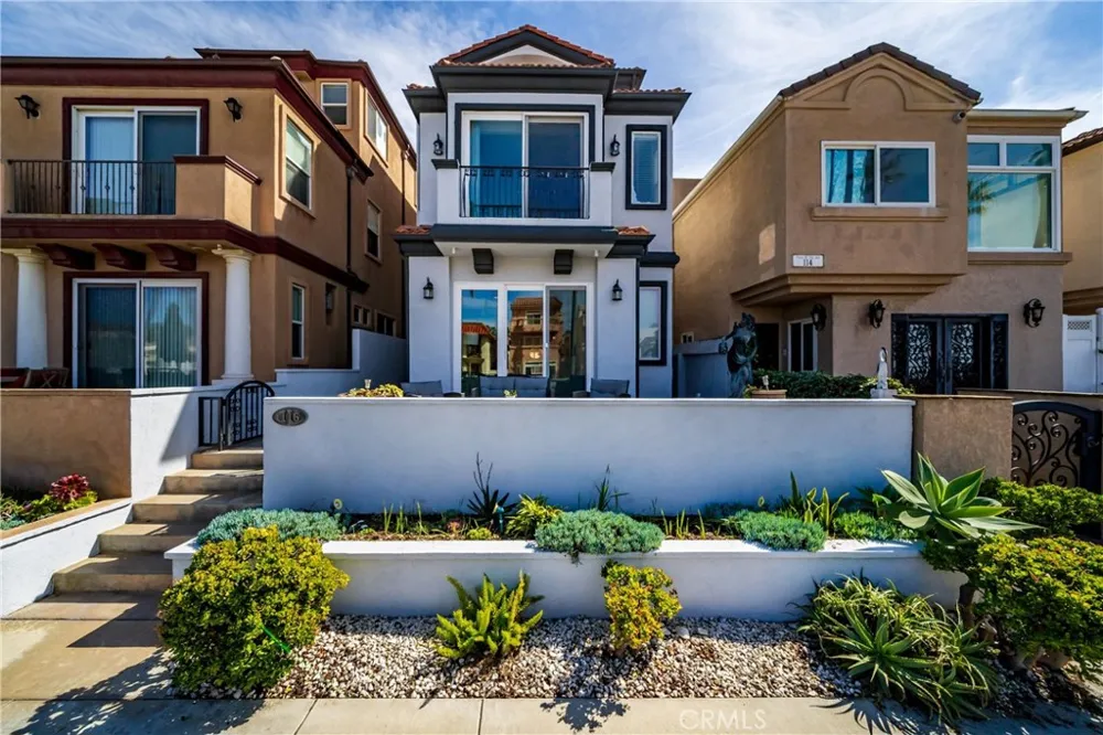 116 11th Huntington Beach, CA 92648