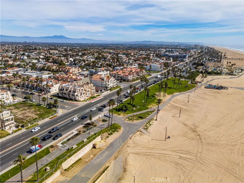116 11th Huntington Beach, CA 92648