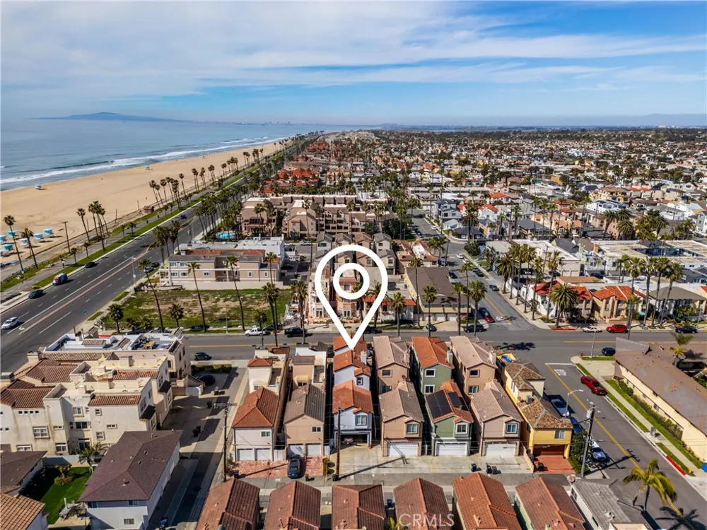 116 11th Huntington Beach, CA 92648