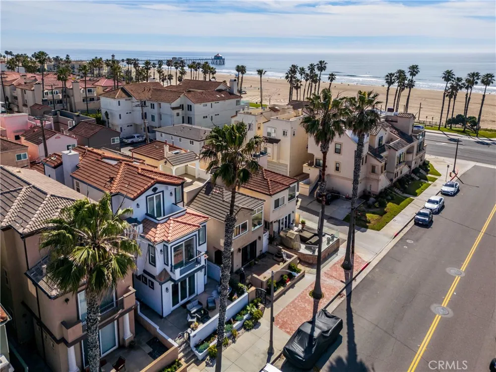 116 11th Huntington Beach, CA 92648
