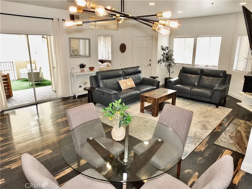 16912 Sims #103 Huntington Beach, CA 92649