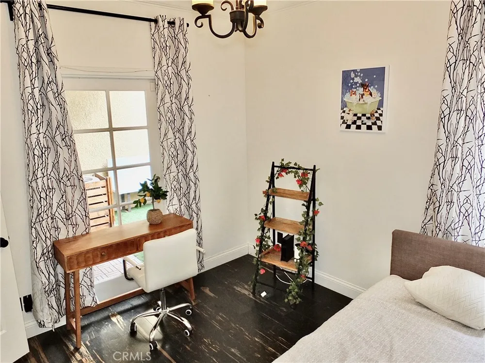 16912 Sims #103 Huntington Beach, CA 92649