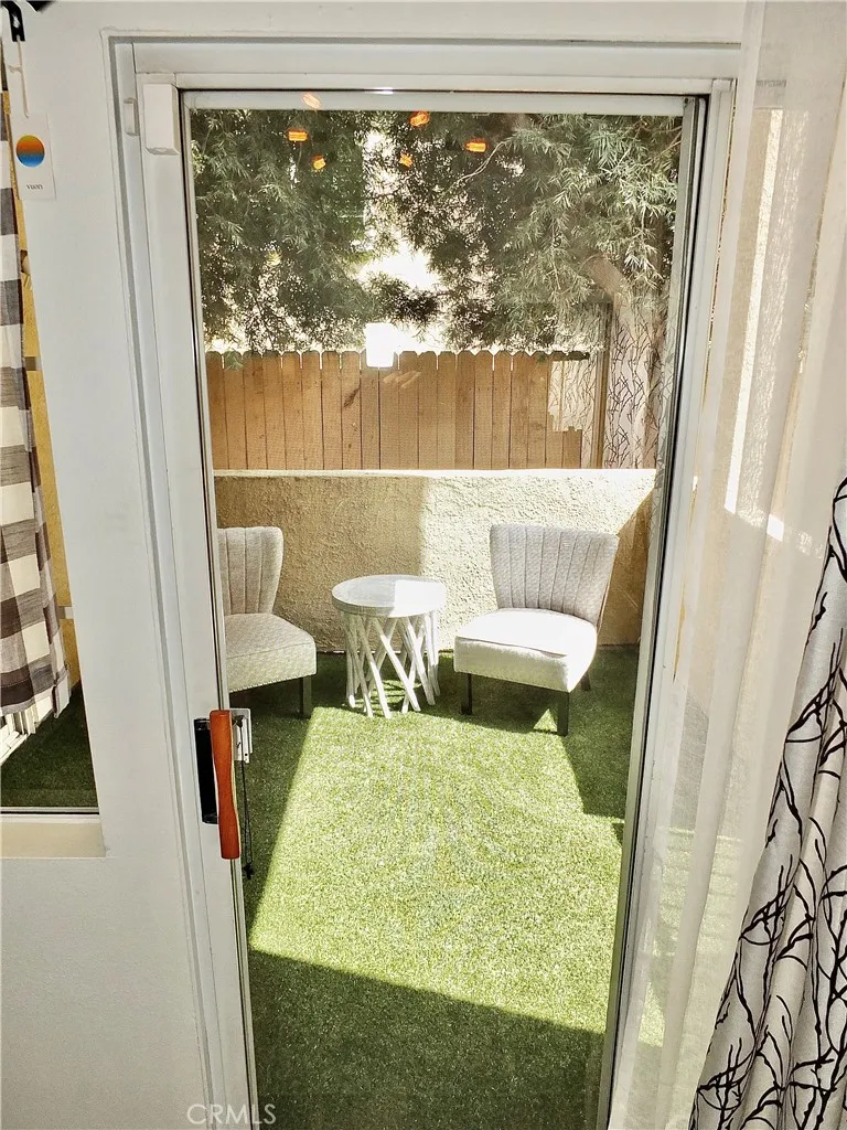 16912 Sims #103 Huntington Beach, CA 92649