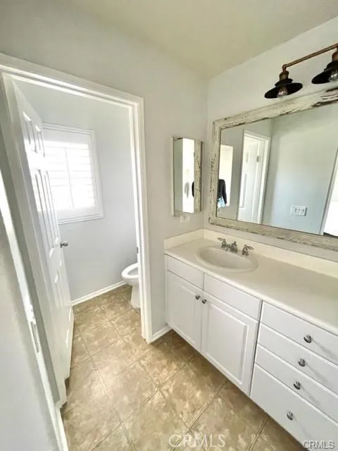 8146 Parkside Chino, CA 91708