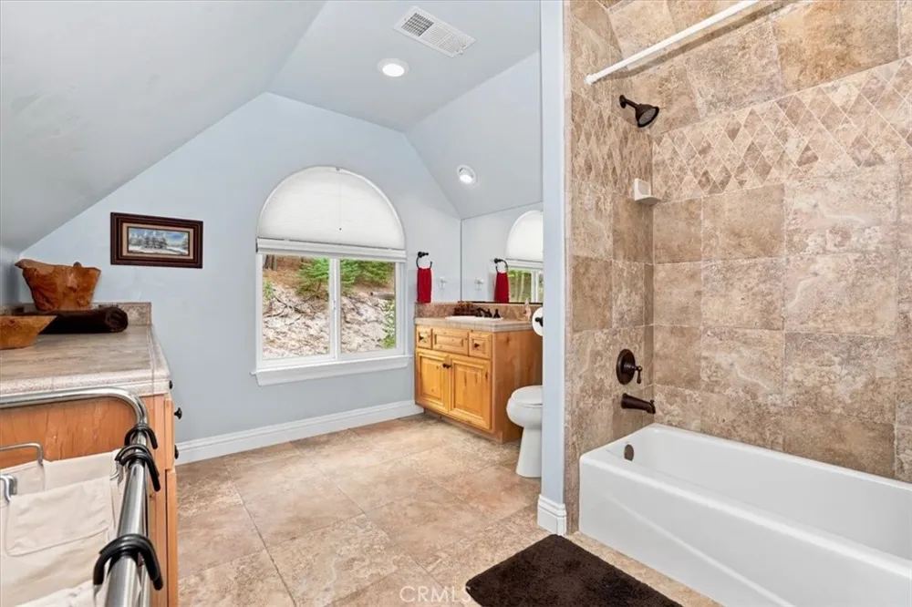 649 Sutter Lake Arrowhead, CA 92352