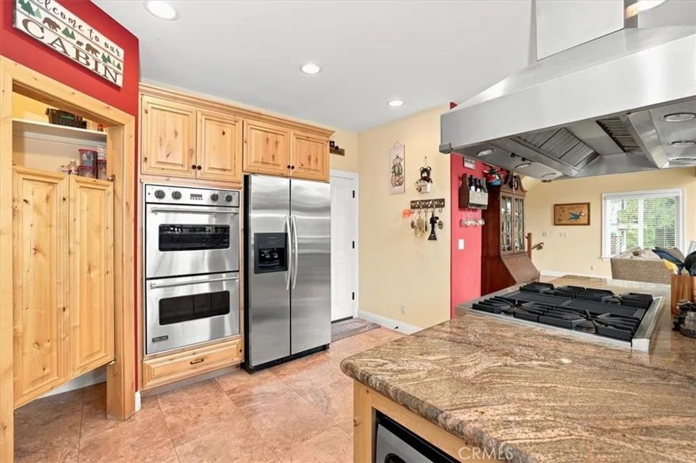 649 Sutter Lake Arrowhead, CA 92352