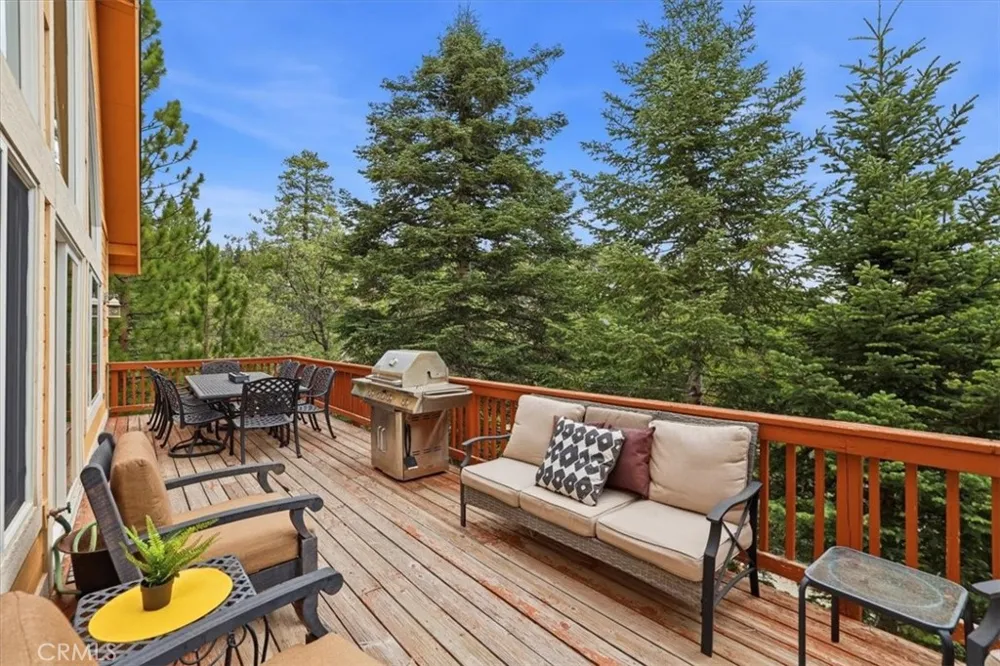 649 Sutter Lake Arrowhead, CA 92352