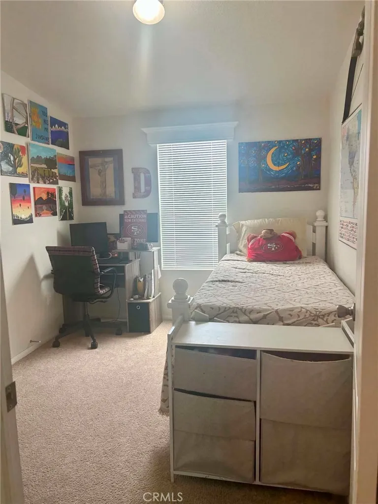 292 Lindero Road Pinon Hills, CA 92372