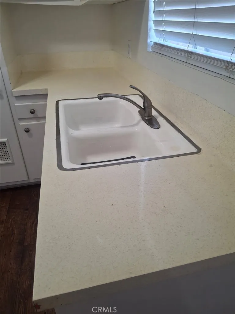 7773 11th Street Westminster, CA 92683