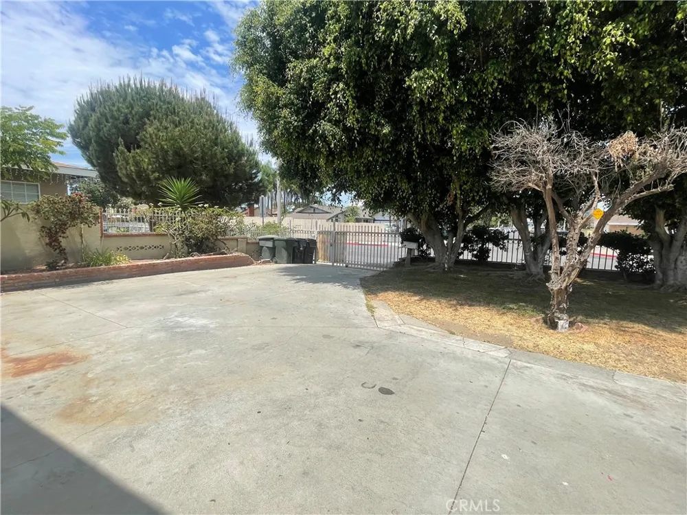 12262 Orangewood Garden Grove, CA 90680