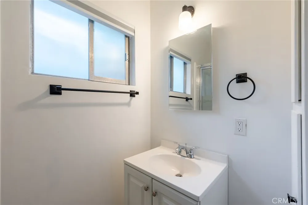 29417 Enrose Avenue Rancho Palos Verdes, CA 90275