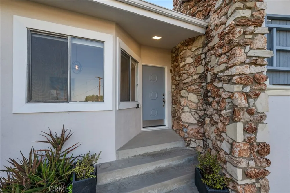 29417 Enrose Avenue Rancho Palos Verdes, CA 90275