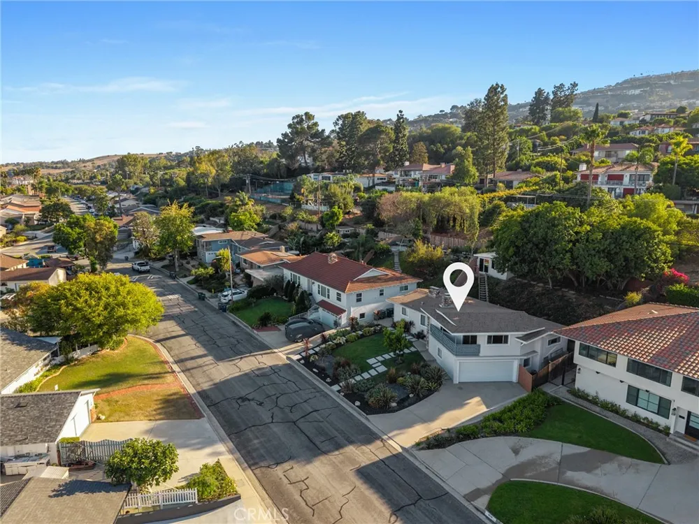 29417 Enrose Avenue Rancho Palos Verdes, CA 90275