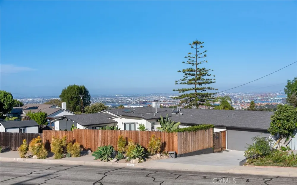 29417 Enrose Avenue Rancho Palos Verdes, CA 90275