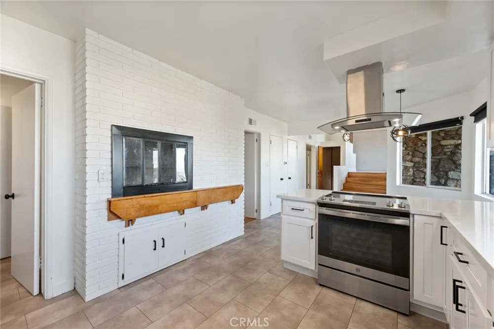 29417 Enrose Avenue Rancho Palos Verdes, CA 90275
