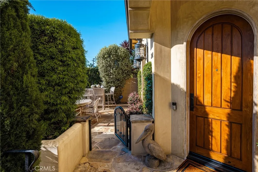 3222 Clay Street Newport Beach, CA 92663