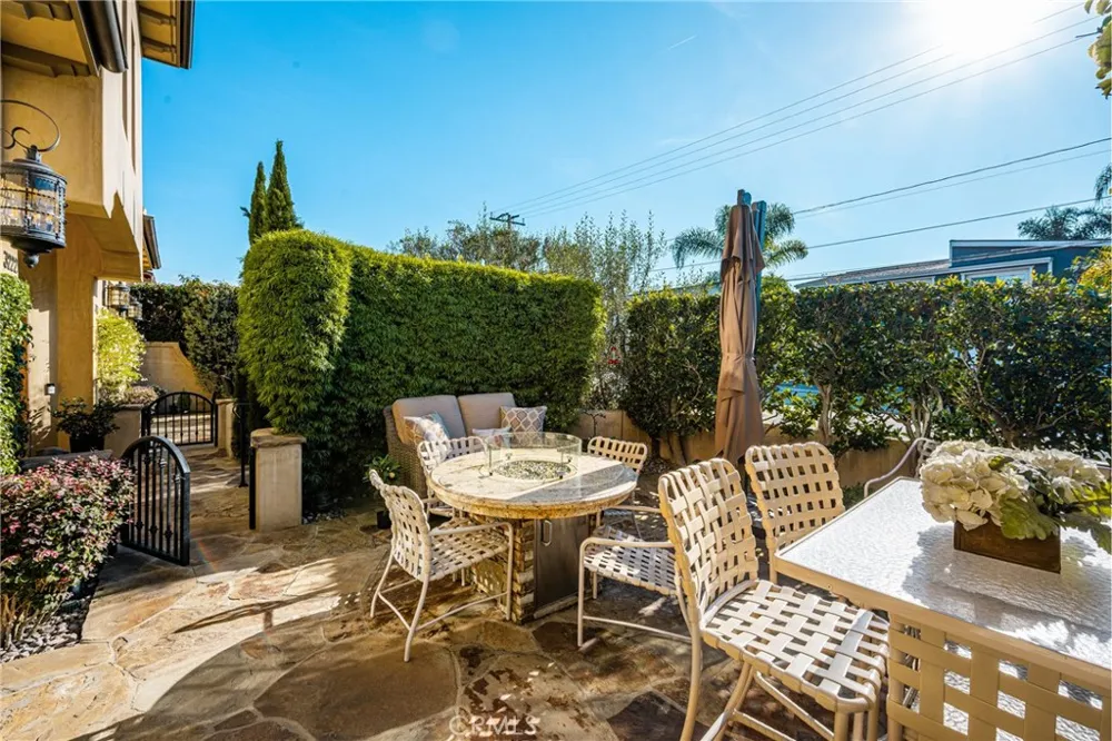 3222 Clay Street Newport Beach, CA 92663