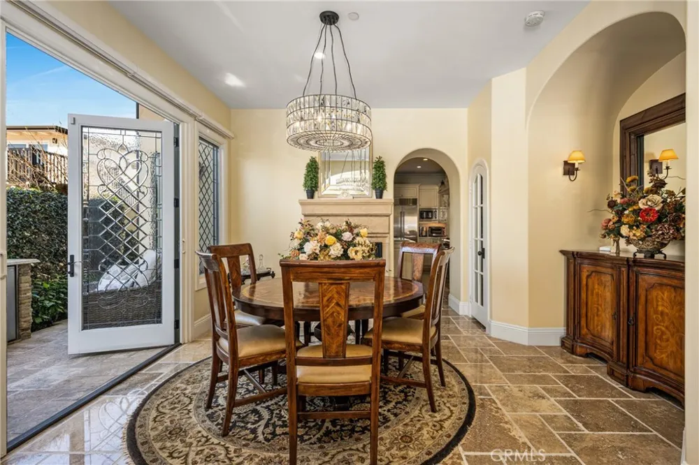 3222 Clay Street Newport Beach, CA 92663