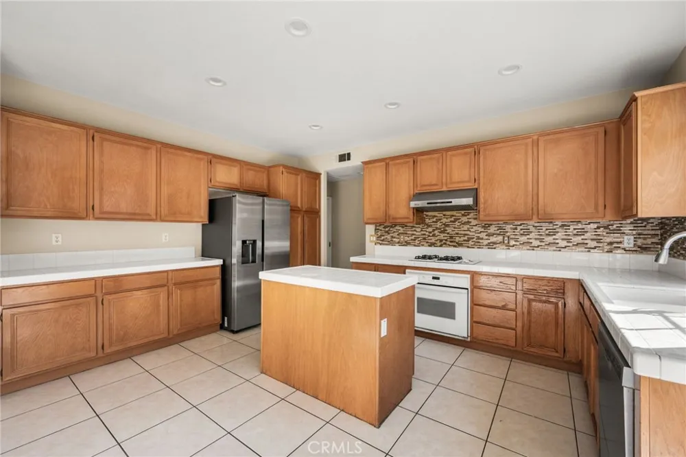 11645 Maynard Avenue Tustin, CA 92782