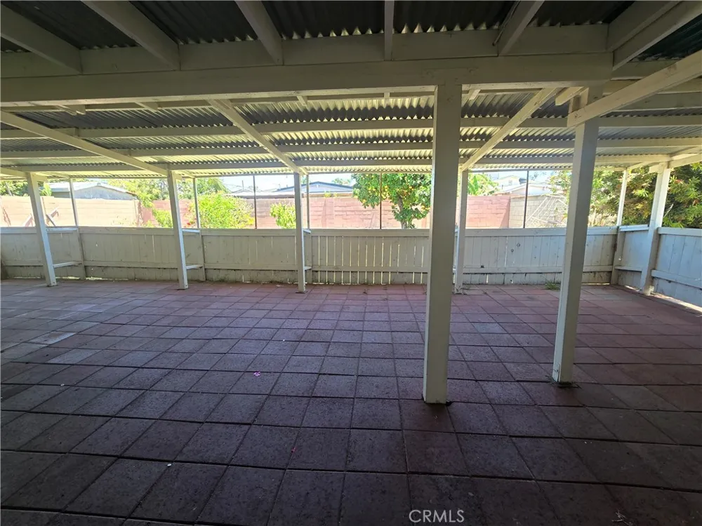 9692 Rosebay Anaheim, CA 92804