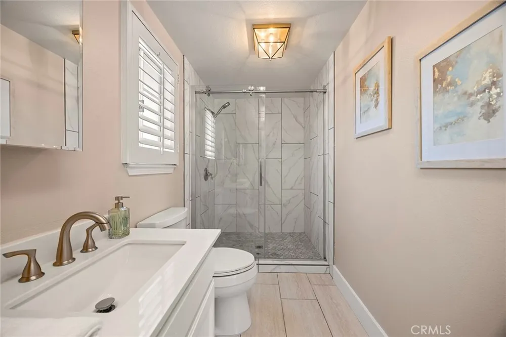 21470 Via La Naranja Yorba Linda, CA 92886
