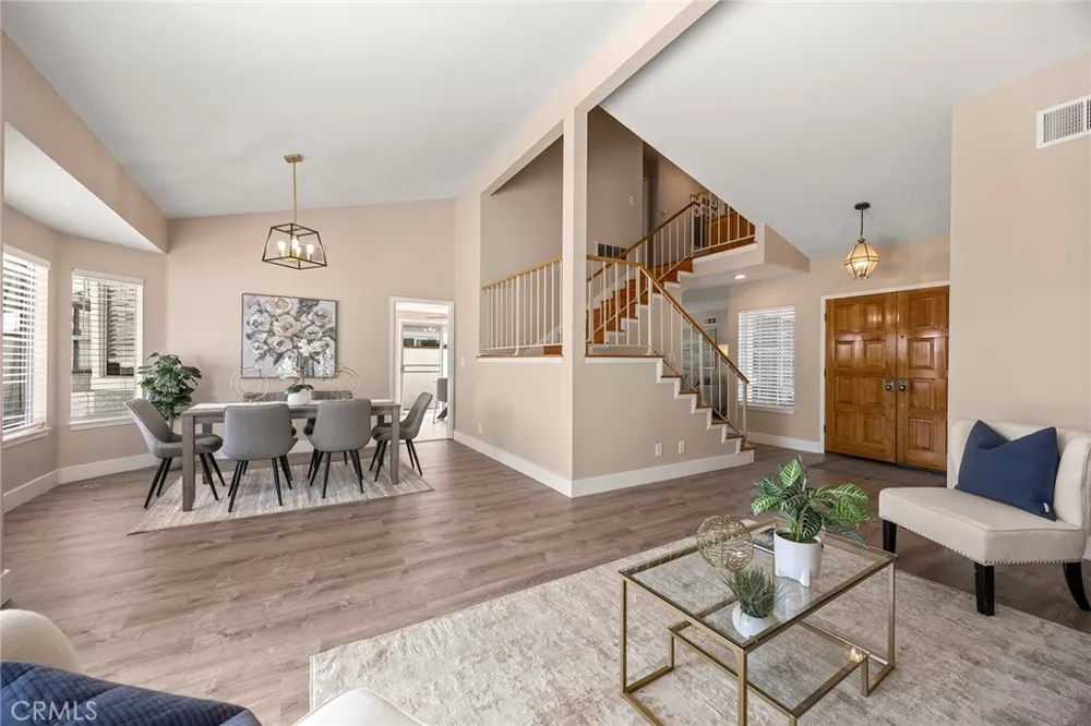 21470 Via La Naranja Yorba Linda, CA 92886