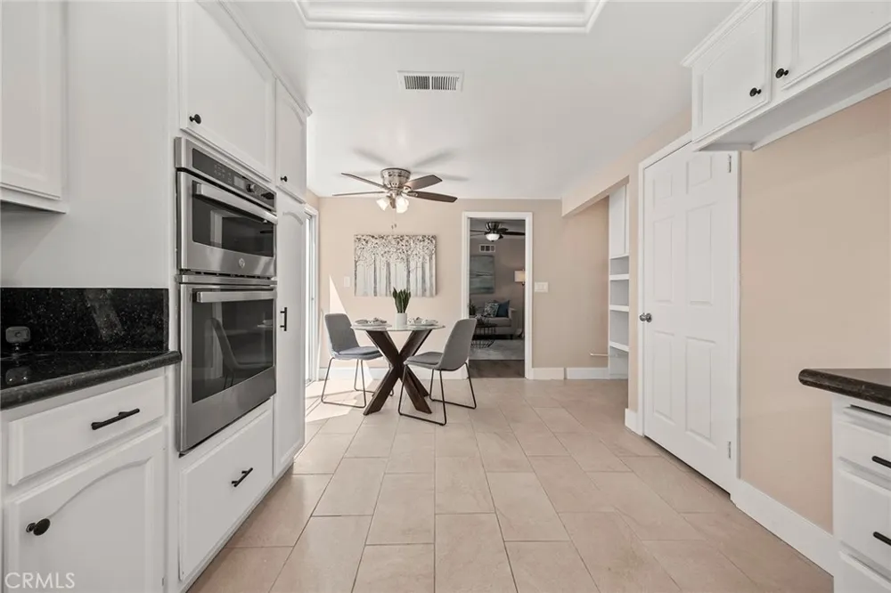 21470 Via La Naranja Yorba Linda, CA 92886